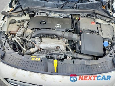 Zdjęcie 11 z 12 samochodu: 2021 MERCEDES-BENZ GLA 250 4MATIC VIN:W1N4N4HB2MJ164696 - miniatura