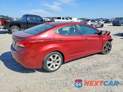 Trzecie zdjęcie samochodu z tyłu: 2013 HYUNDAI ELANTRA LIMITED VIN:5NPDH4AE6DH244854 - miniatura