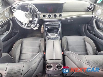 Zdjęcie 8 z 12 samochodu: 2021 MERCEDES-BENZ E 63 AMG-S 4MATIC VIN:W1KZF8KB8MA885332 - miniatura