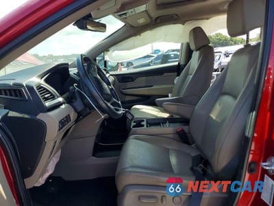 Zdjęcie 7 z 13 samochodu: 2022 HONDA ODYSSEY EXL VIN:5FNRL6H7XNB034359 - miniatura