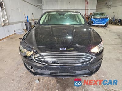 Piąte zdjęcie samochodu w środku: 2018 FORD FUSION SE VIN:3FA6P0HDXJR275170 - miniatura