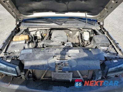 Zdjęcie 11 z 12 samochodu: 2004 CHEVROLET SILVERADO K2500 HEAVY DUTY VIN:1GCHK23U84F213014 - miniatura