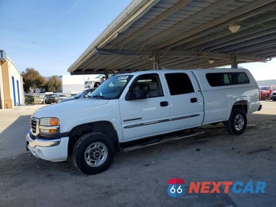 2005 GMC SIERRA C2500 HEAVY DUTY 1GTHC23UX5F838609 - główne zdjęcie licytacji z USA - miniatura