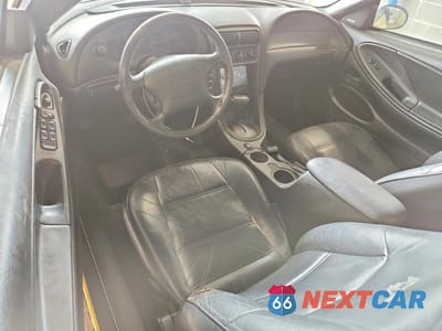 Zdjęcie 8 z 12 samochodu: 2001 FORD MUSTANG VIN:1FAFP44431F142020 - miniatura