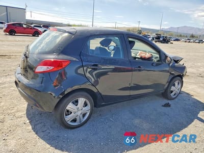 Trzecie zdjęcie samochodu z tyłu: 2014 MAZDA MAZDA2 SPORT VIN:JM1DE1KZ7E0186762 - miniatura