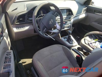 Zdjęcie 8 z 12 samochodu: 2020 HYUNDAI ELANTRA SEL VIN:5NPD84LF8LH569851 - miniatura