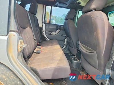Zdjęcie 11 z 13 samochodu: 2013 JEEP WRANGLER UNLIMITED SPORT VIN:1C4BJWDGXDL671227 - miniatura
