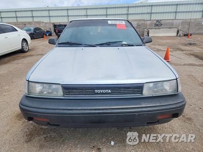 Piąte zdjęcie samochodu w środku: 1990 TOYOTA COROLLA DLX VIN:1NXAE94A6LZ086839 - miniatura