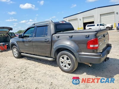 Drugie zdjęcie samochodu z przodu: 2007 FORD EXPLORER SPORT TRAC XLT VIN:1FMEU51K87UA00897 - miniatura