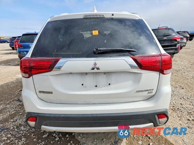 Zdjęcie 6 z 12 samochodu: 2017 MITSUBISHI OUTLANDER SE VIN:JA4AZ3A34HZ036280 - miniatura