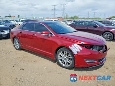 Czwarte zdjęcie samochodu z boku: 2013 LINCOLN MKZ VIN:3LN6L2JK0DR819380 - miniatura