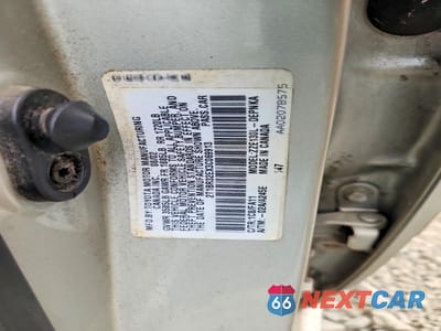 Zdjęcie 12 z 12 samochodu: 2003 TOYOTA COROLLA VIN:2T1BR32EX3C069913 - miniatura