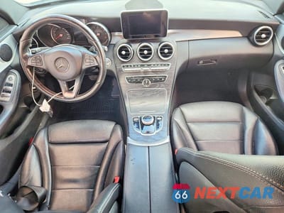 Zdjęcie 8 z 13 samochodu: 2018 MERCEDES-BENZ C 300 VIN:55SWF4JB6JU268407 - miniatura