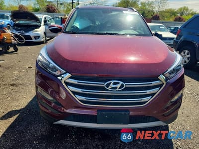 Piąte zdjęcie samochodu w środku: 2017 HYUNDAI TUCSON LIMITED VIN:KM8J3CA27HU364798 - miniatura