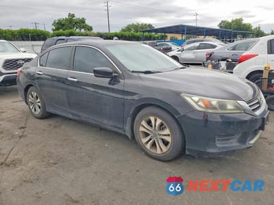 Piąte zdjęcie samochodu w środku: 2014 HONDA ACCORD LX VIN:1HGCR2F30EA200072 - miniatura