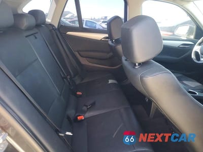 Zdjęcie 11 z 13 samochodu: 2014 BMW X1 SDRIVE28I VIN:WBAVM1C52EVW53637 - miniatura