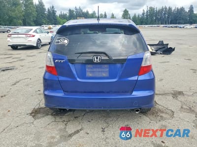 Zdjęcie 6 z 13 samochodu: 2010 HONDA FIT SPORT VIN:JHMGE8H48AS013864 - miniatura