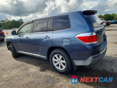 Drugie zdjęcie samochodu z przodu: 2012 TOYOTA HIGHLANDER BASE VIN:5TDZK3EH0CS060945 - miniatura