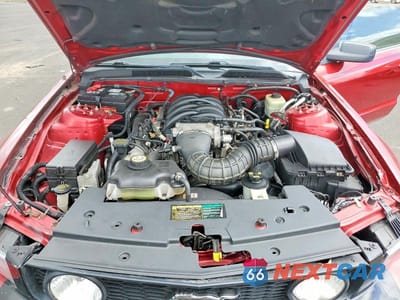 Zdjęcie 11 z 12 samochodu: 2005 FORD MUSTANG GT VIN:1ZVFT82HX55241235 - miniatura