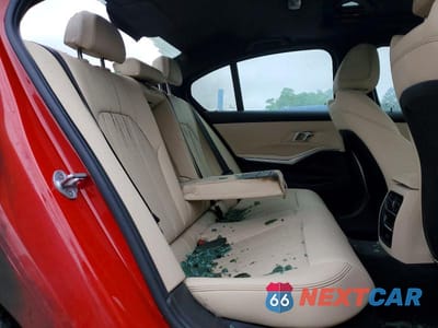 Zdjęcie 10 z 12 samochodu: 2024 BMW 330XI VIN:3MW89FF00R8E72038 - miniatura