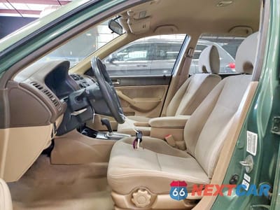 Zdjęcie 7 z 12 samochodu: 2003 HONDA CIVIC LX VIN:2HGES16513H567327 - miniatura
