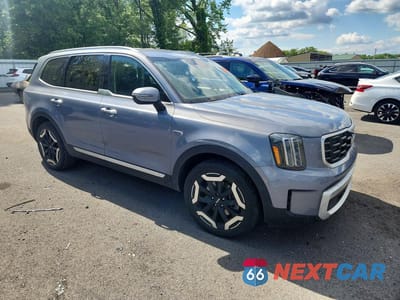 Czwarte zdjęcie samochodu z boku: 2024 KIA TELLURIDE S VIN:5XYP6DGC6RG502698 - miniatura