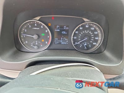 Zdjęcie 9 z 12 samochodu: 2017 HYUNDAI ELANTRA SE VIN:5NPD74LF0HH189073 - miniatura