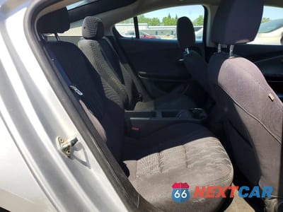 Zdjęcie 10 z 12 samochodu: 2015 CHEV VOLT VIN:1G1RC6E41FU104228 - miniatura