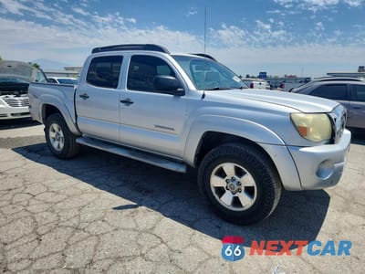 Czwarte zdjęcie samochodu z boku: 2006 TOYOTA TACOMA DOUBLE CAB VIN:5TELU42N06Z248730 - miniatura