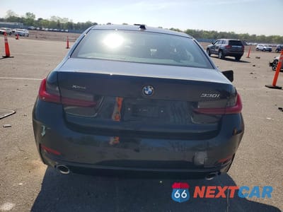 Zdjęcie 6 z 12 samochodu: 2025 BMW 330XI VIN:3MW89CW06S8F72939 - miniatura