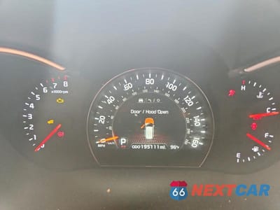 Zdjęcie 9 z 14 samochodu: 2015 KIA SORENTO EX VIN:5XYKU4A73FG645499 - miniatura