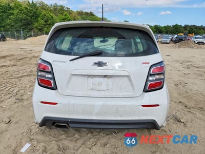 Zdjęcie 6 z 12 samochodu: 2019 CHEVROLET SONIC LT VIN:1G1JD6SB9K4150557 - miniatura