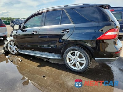 Drugie zdjęcie samochodu z przodu: 2013 MERCEDES-BENZ ML 350 4MATIC VIN:4JGDA5HB5DA232042 - miniatura