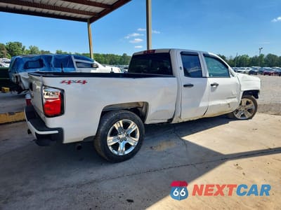 Trzecie zdjęcie samochodu z tyłu: 2017 CHEVROLET SILVERADO K1500 CUSTOM VIN:1GCVKPEC3HZ401240 - miniatura