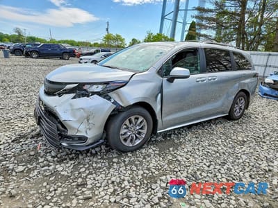 2025 TOYOTA SIENNA LE 5TDBRKECXSS268339 - główne zdjęcie licytacji z USA - miniatura