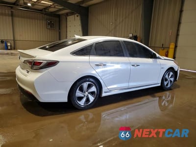 Trzecie zdjęcie samochodu z tyłu: 2017 HYUNDAI SONATA HYBRID LIMITED VIN:KMHE34L15HA050709 - miniatura