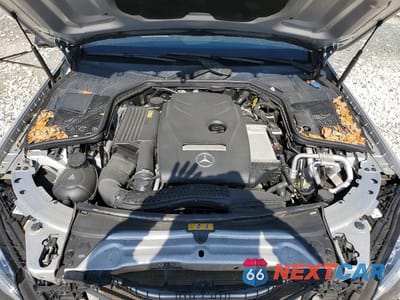Zdjęcie 11 z 13 samochodu: 2016 MERCEDES-BENZ C 300 4MATIC VIN:55SWF4KB6GU175782 - miniatura
