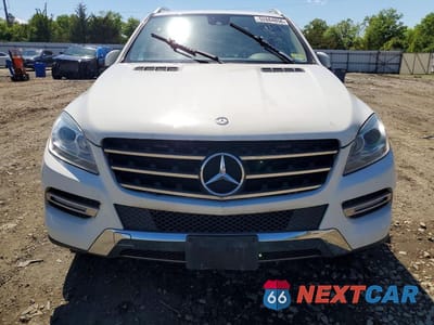 Piąte zdjęcie samochodu w środku: 2012 MERCEDES-BENZ ML 350 4MATIC VIN:4JGDA5HB7CA027689 - miniatura