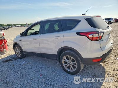 Drugie zdjęcie samochodu z przodu: 2017 FORD ESCAPE SE VIN:1FMCU9GD2HUE87247 - miniatura