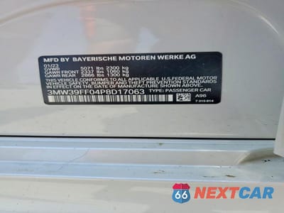 Zdjęcie 12 z 12 samochodu: 2023 BMW 330E VIN:3MW39FF04P8D17063 - miniatura