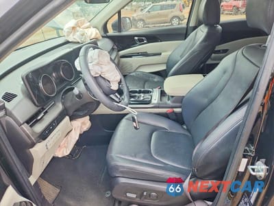 Zdjęcie 7 z 14 samochodu: 2024 KIA CARNIVAL EX VIN:KNDNC5H38R6314157 - miniatura