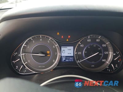 Zdjęcie 9 z 13 samochodu: 2011 INFINITI QX56 BASE VIN:JN8AZ2NE6B9006298 - miniatura