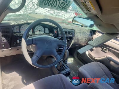 Zdjęcie 8 z 11 samochodu: 2004 TOYOTA TACOMA XTRACAB VIN:5TEWN72N54Z317730 - miniatura