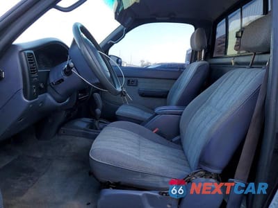 Zdjęcie 7 z 12 samochodu: 1998 TOYOTA TACOMA BASE VIN:4TAPM62N1WZ149919 - miniatura