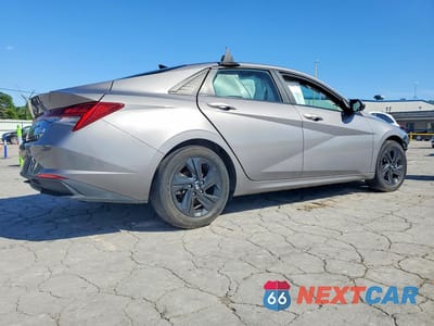 Trzecie zdjęcie samochodu z tyłu: 2023 HYUNDAI ELANTRA BLUE VIN:KMHLM4AJ0PU082830 - miniatura