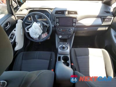 Zdjęcie 8 z 12 samochodu: 2025 NISSAN LEAF S VIN:1N4AZ1BV2SC550655 - miniatura