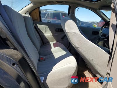 Zdjęcie 10 z 12 samochodu: 1997 SATURN SL1 VIN:1G8ZH5284VZ287744 - miniatura