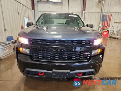 Piąte zdjęcie samochodu w środku: 2020 CHEVROLET SILVERADO K1500 TRAIL BOSS CUSTOM VIN:1GCPYCEF9LZ352810 - miniatura