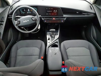 Zdjęcie 8 z 13 samochodu: 2026 KIA NIRO LX VIN:KNDCP3LE0T5342797 - miniatura