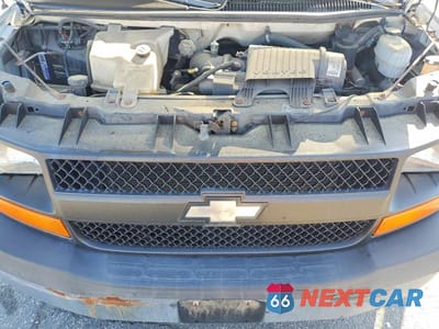 Zdjęcie 12 z 13 samochodu: 2004 CHEVROLET EXPRESS G3500 VIN:1GCHG39U741150399 - miniatura